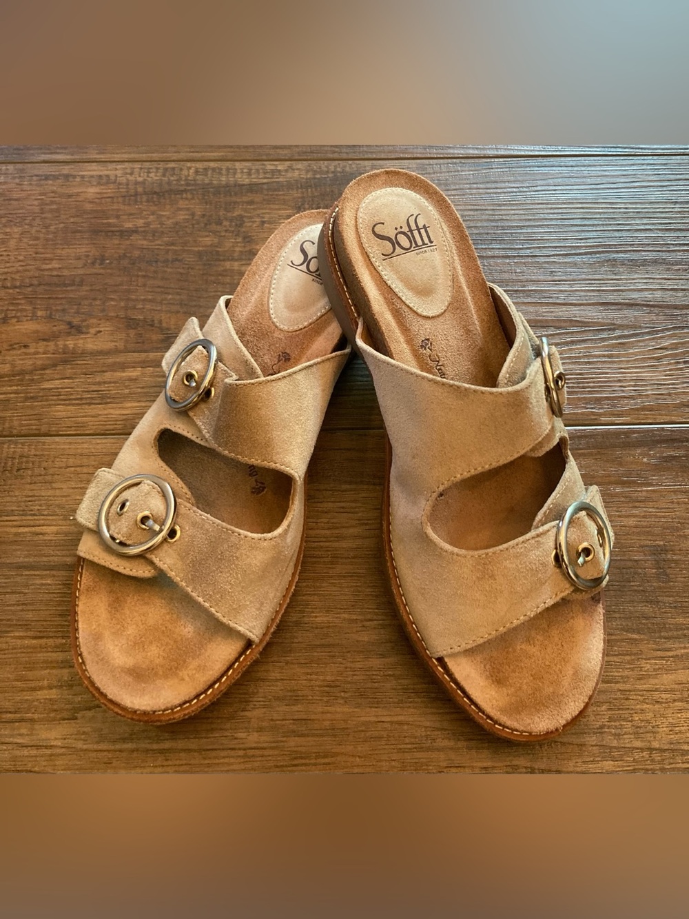 Sofft Women’s Brooklyn Slide Sandals